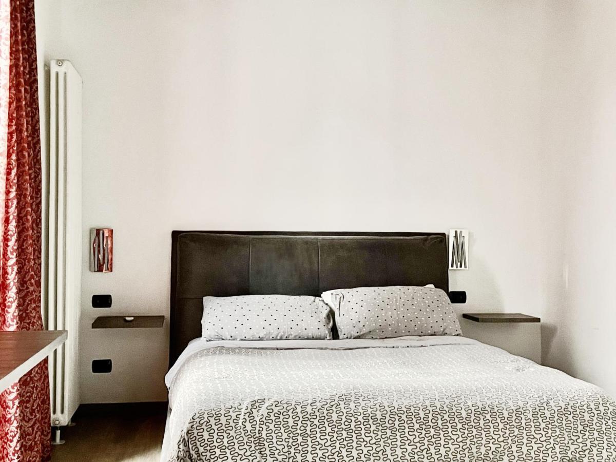 Poste Regie - Milan Guest House Екстер'єр фото