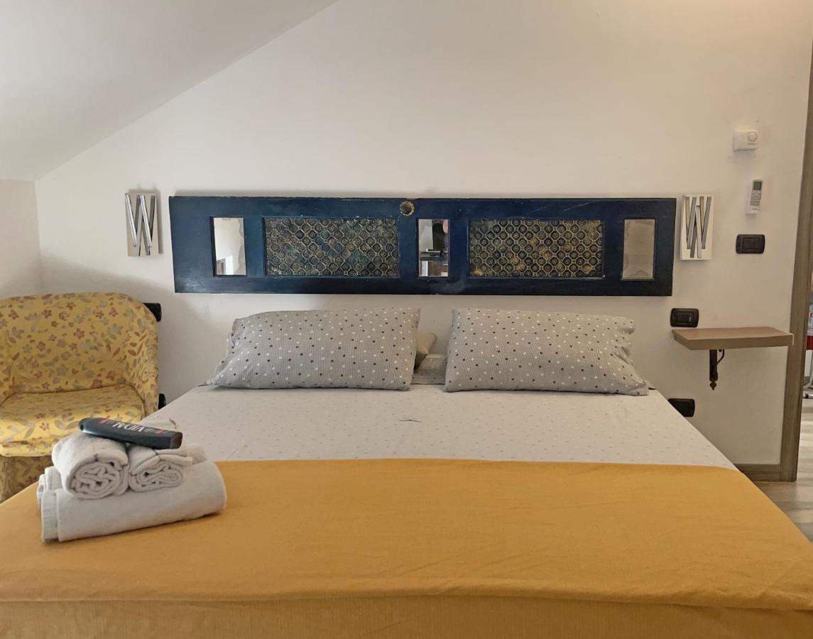 Poste Regie - Milan Guest House Екстер'єр фото